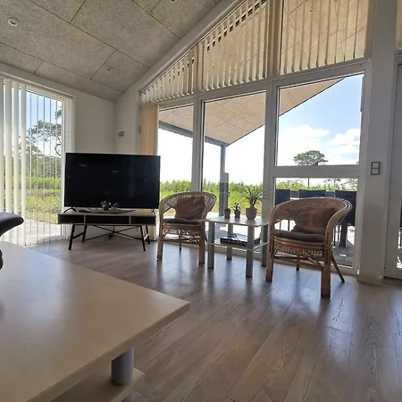 Dom wakacyjny Panoramic Views And Luxurious Comfort On Ls Island And Sleeps Up To 16 Persons